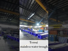 전기 난방 가축 물 공급 장치 조절 가능한 난방 및 흐름 속도